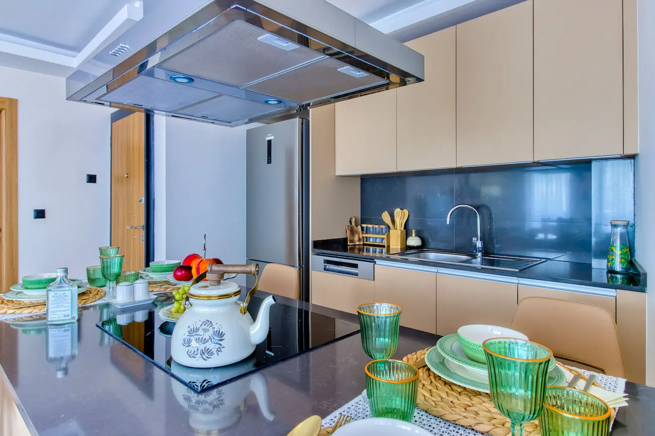 Fitted kitchen